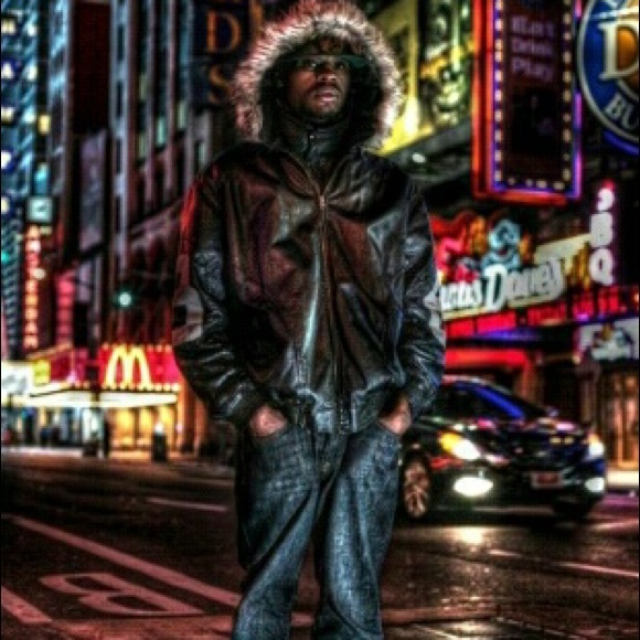 Meet your Posher, Hasón - Picture 6 of 10